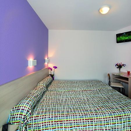 Hotel Saint Contard Lourdes Buitenkant foto